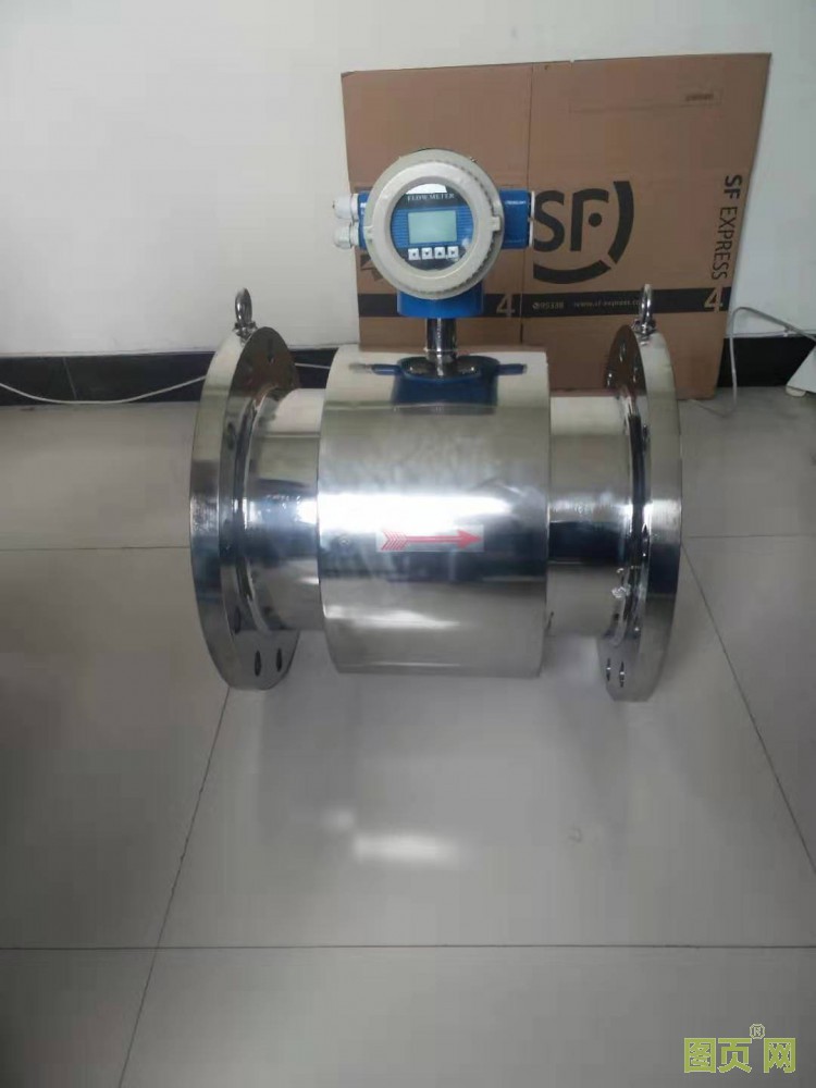 DN250全不銹鋼電磁流量計(jì)四氟襯里，可以當(dāng)鏡子