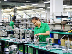 英才故事 | 四聯測控粟道梅：平凡而又不平凡，一線崗位也能大放異彩